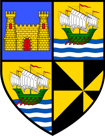 MACINNES family crest